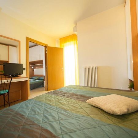 Residence Il Capodoglio Rimini Zewnętrze zdjęcie