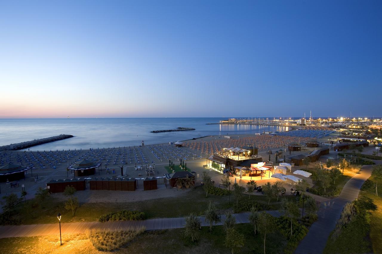 Residence Il Capodoglio Rimini Zewnętrze zdjęcie